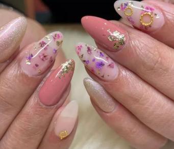 ServicesGel Refill + Manicure